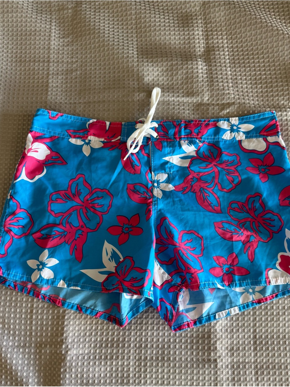 Surf Style Blue Floral Swim Shorts with Pink and White Flowers Board Shorts EUC